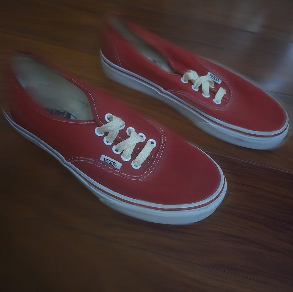 Vans Bold Red Canvas Used Shoes Mens Size 6 Womens Size 7.5